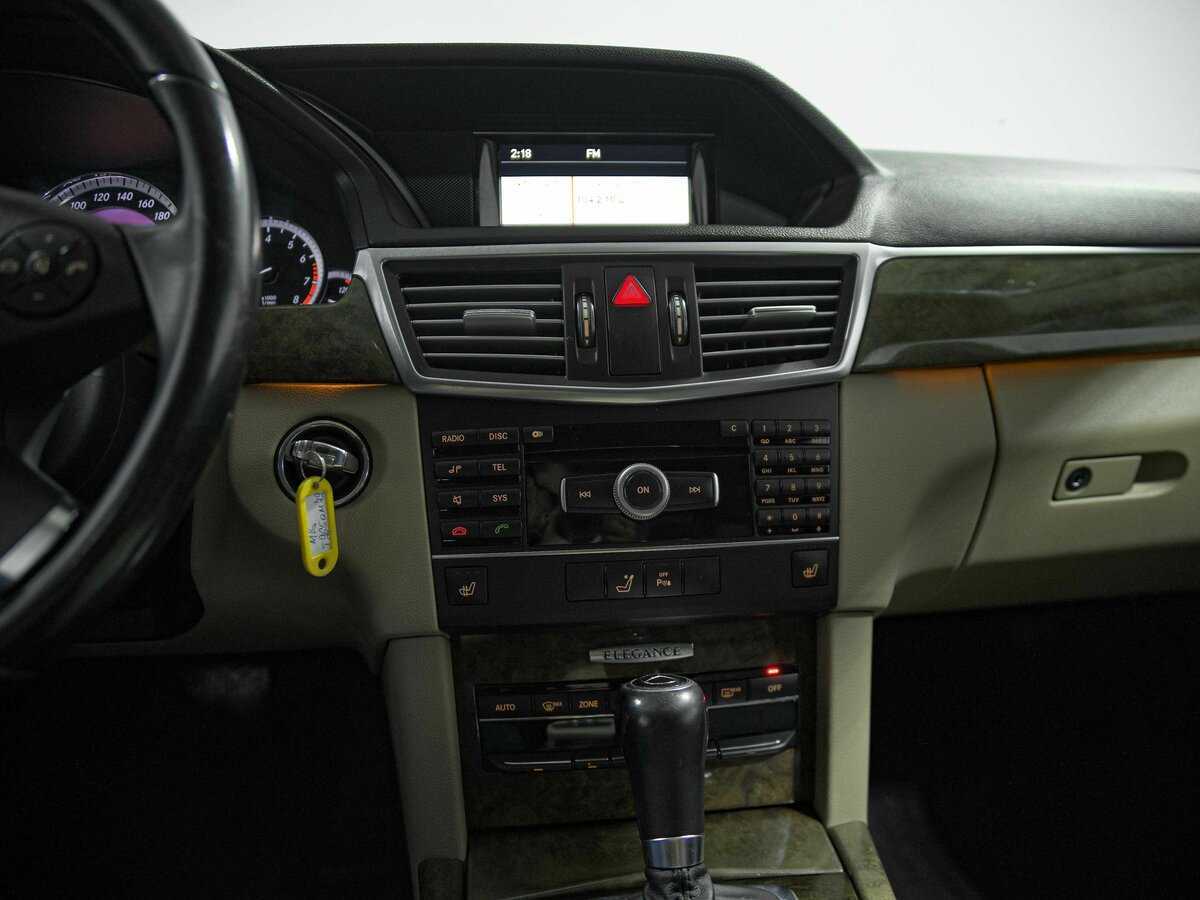 Mercedes-Benz E-Класс 200 7G-Tronic, 2011 Фото №10