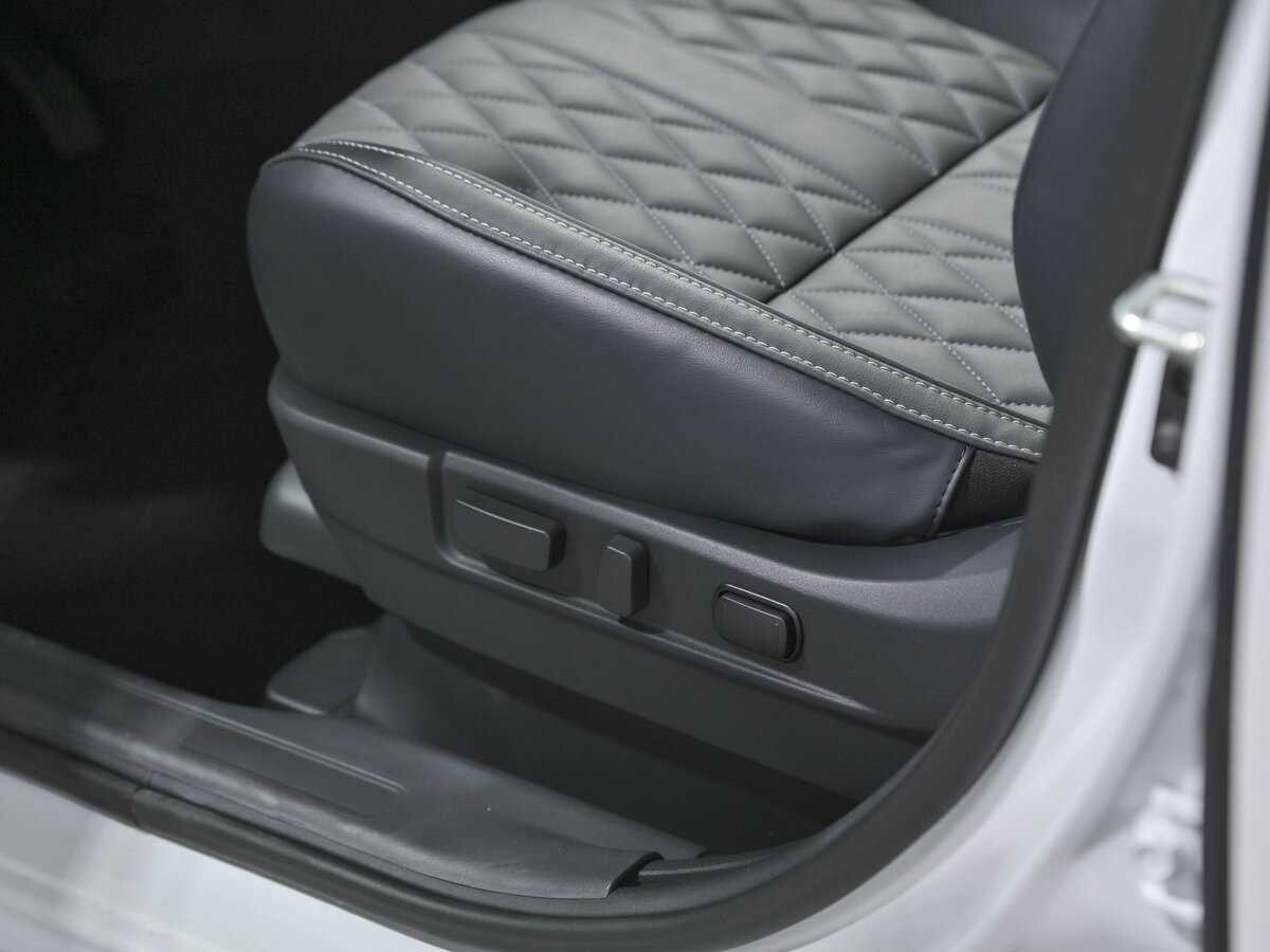 Mitsubishi Outlander, 2022 Фото №16