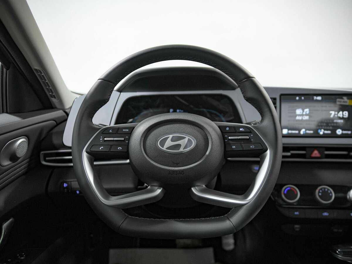 Hyundai Elantra, 2023 Фото №9