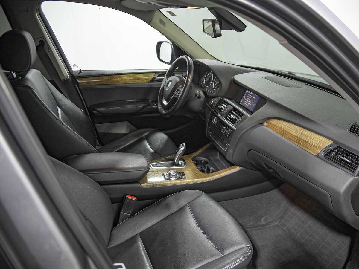 BMW X3 28i xDrive, 2011 Фото №17