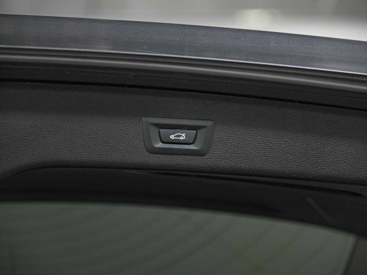 BMW X3 28i xDrive, 2011 Фото №20