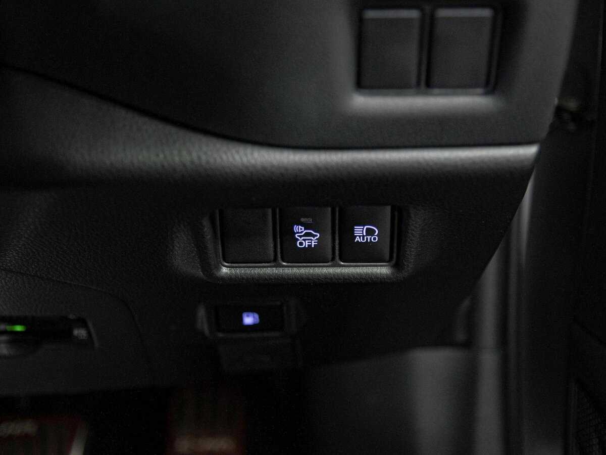 Toyota C-HR, 2017 Фото №12