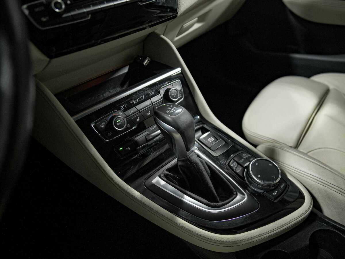 BMW 2 серии Gran Tourer Gran Tourer 220d, 2015 Фото №14