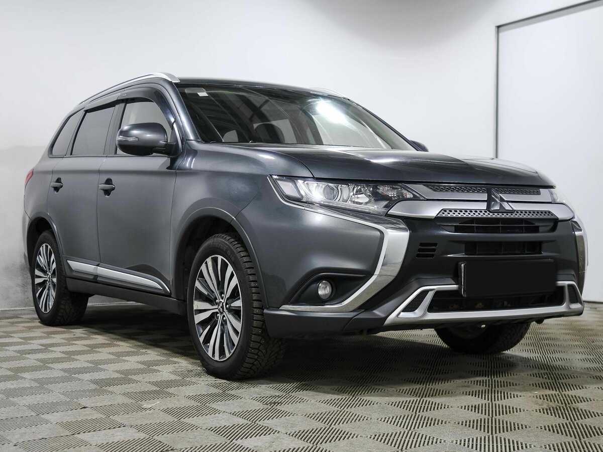 Mitsubishi Outlander, 2018 - 147 287 км. | Фото №3