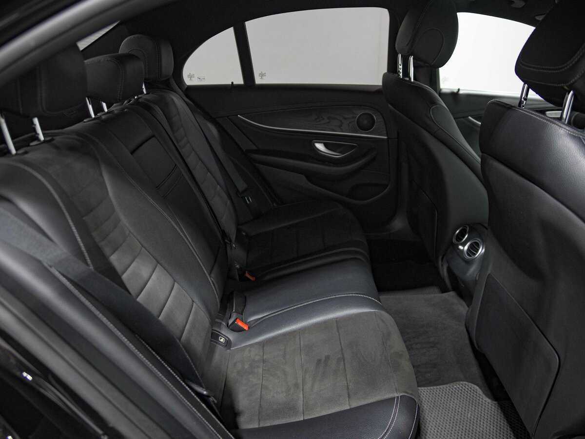 Mercedes-Benz E-Класс 200, 2021 Фото №15