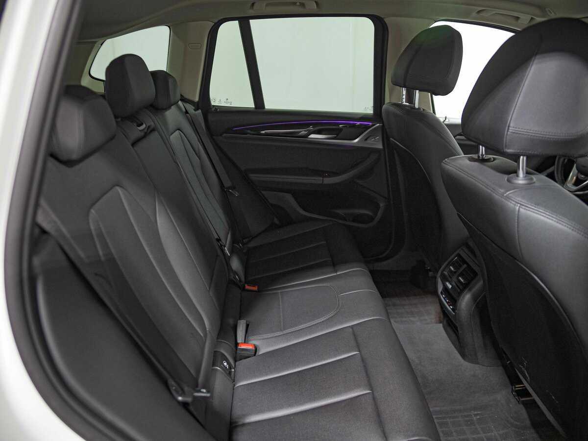 BMW X3 20i xDrive, 2018 Фото №14