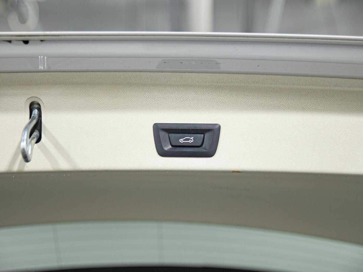 BMW X3 20i xDrive, 2018 Фото №18