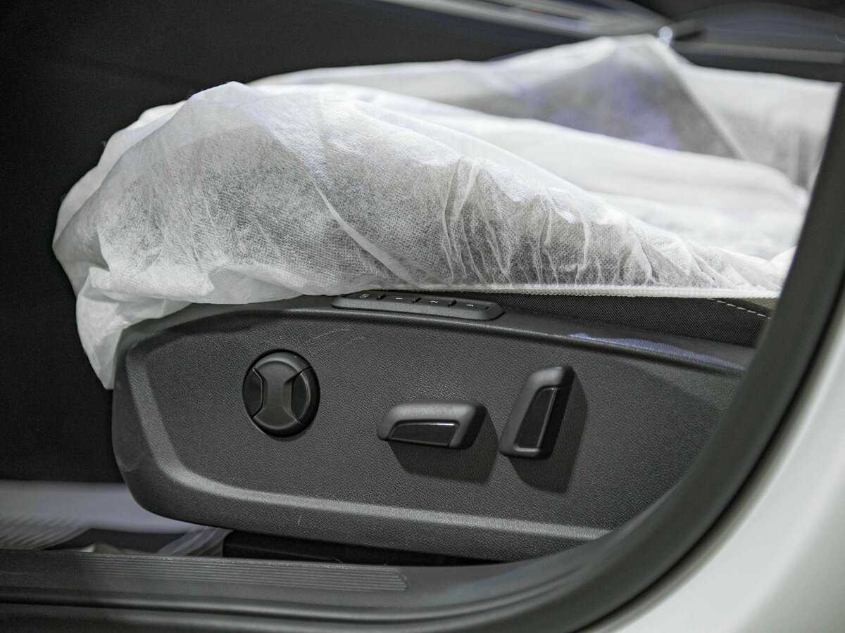 Volkswagen Golf, 2024 Фото №13