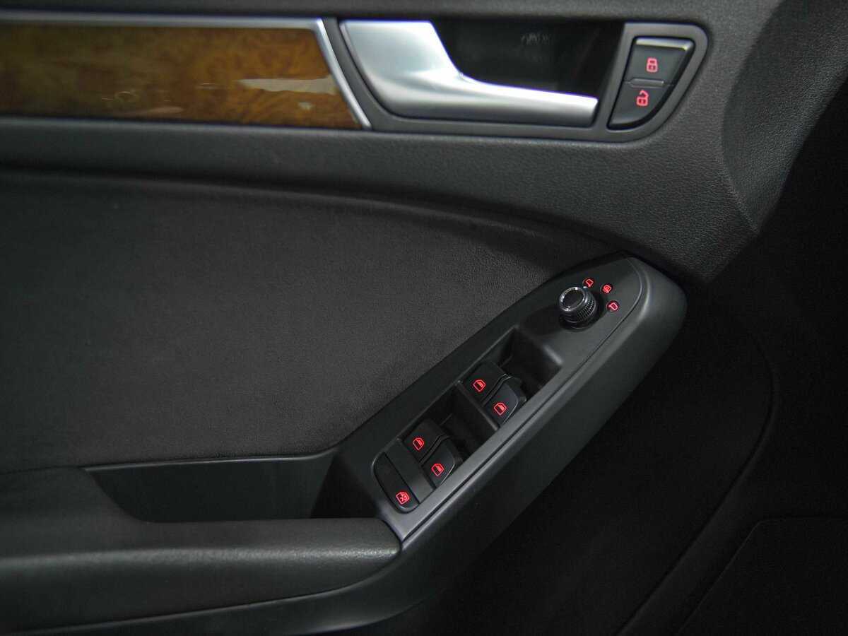 Audi A5, 2010 Фото №11