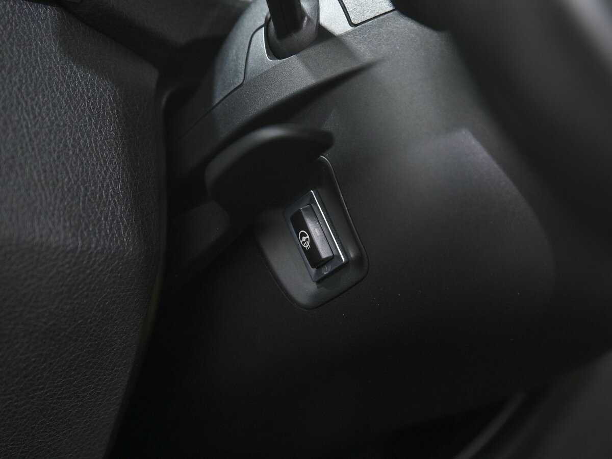 BMW M4, 2016 Фото №12