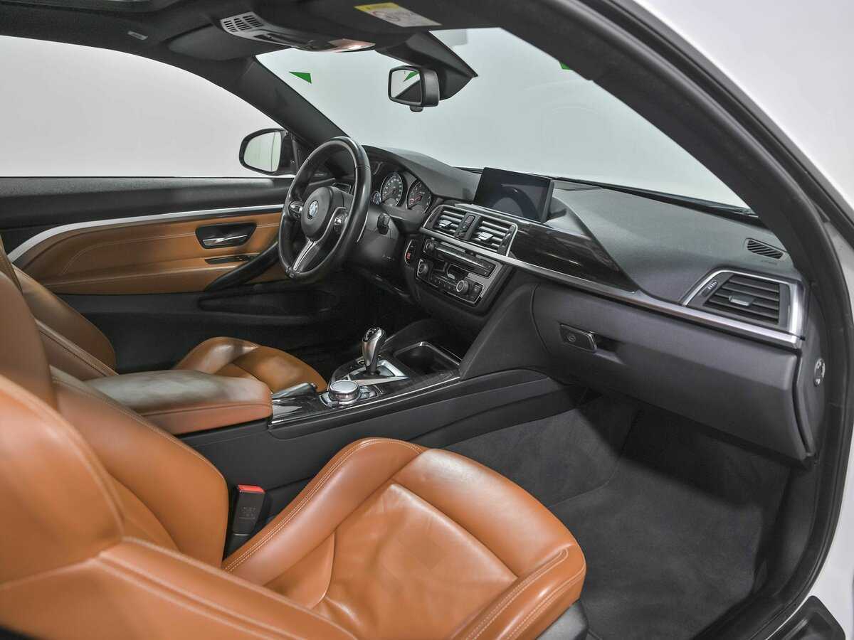 BMW M4, 2016 Фото №29