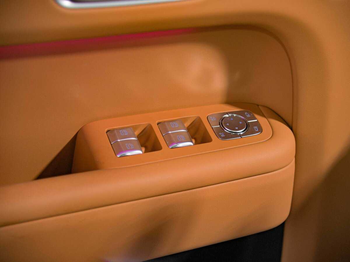 LiXiang L9 52.3 kWh, 2024 Фото №14