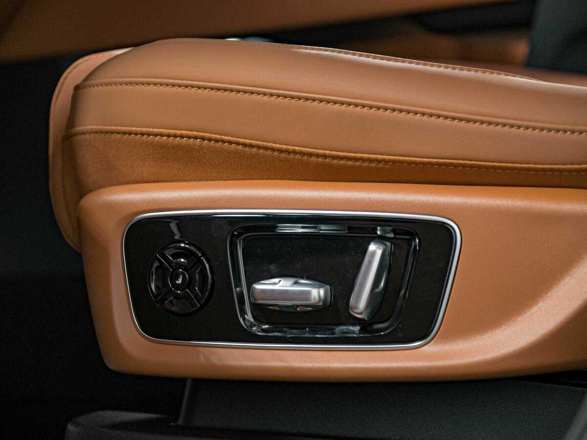 LiXiang L9 52.3 kWh, 2024 Фото №15