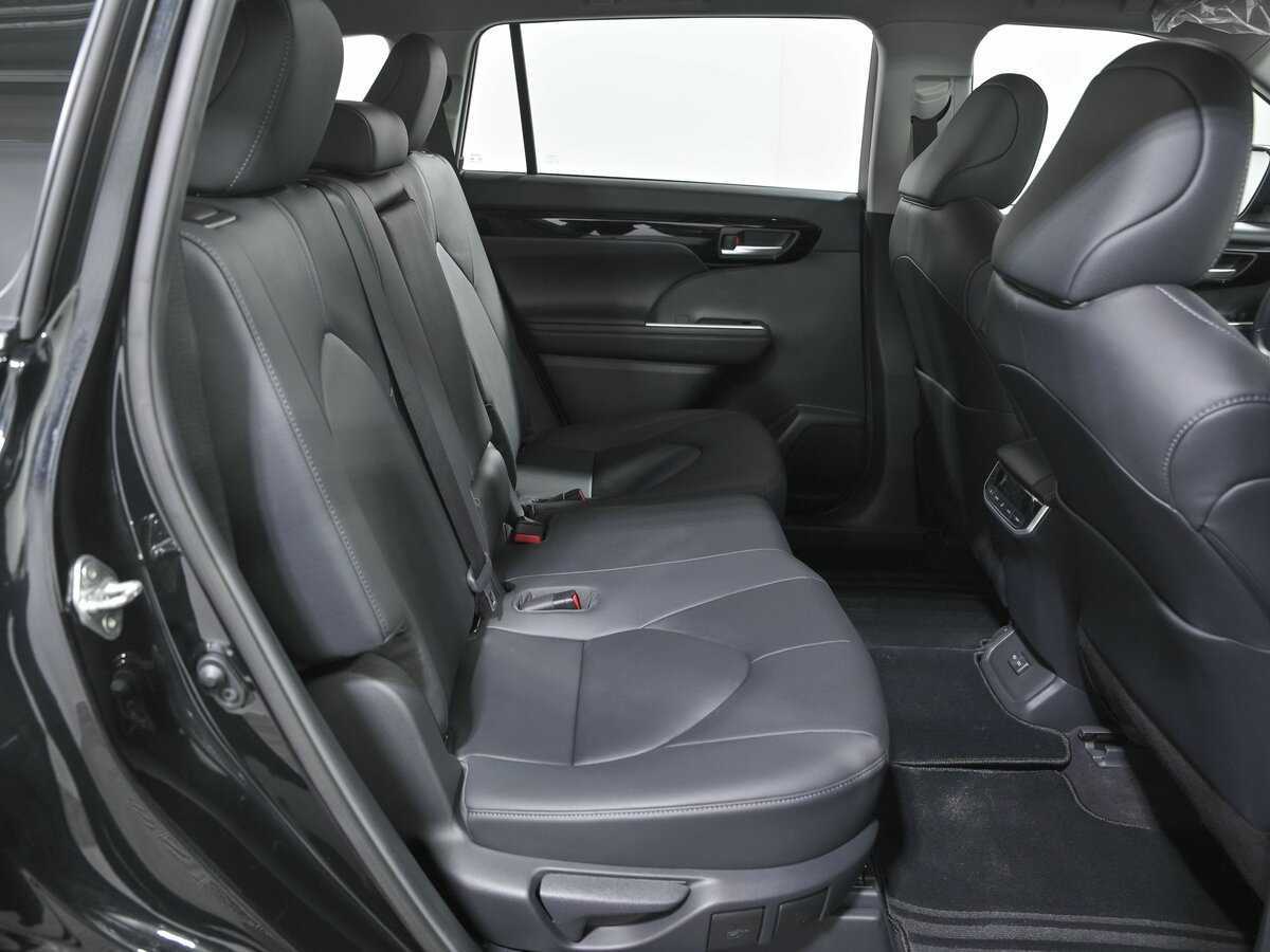 Toyota Highlander, 2022 Фото №20