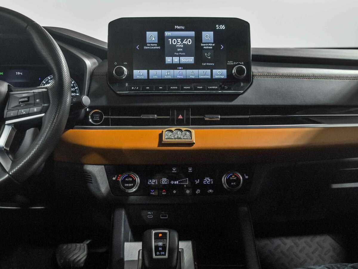 Mitsubishi Outlander, 2023 Фото №10