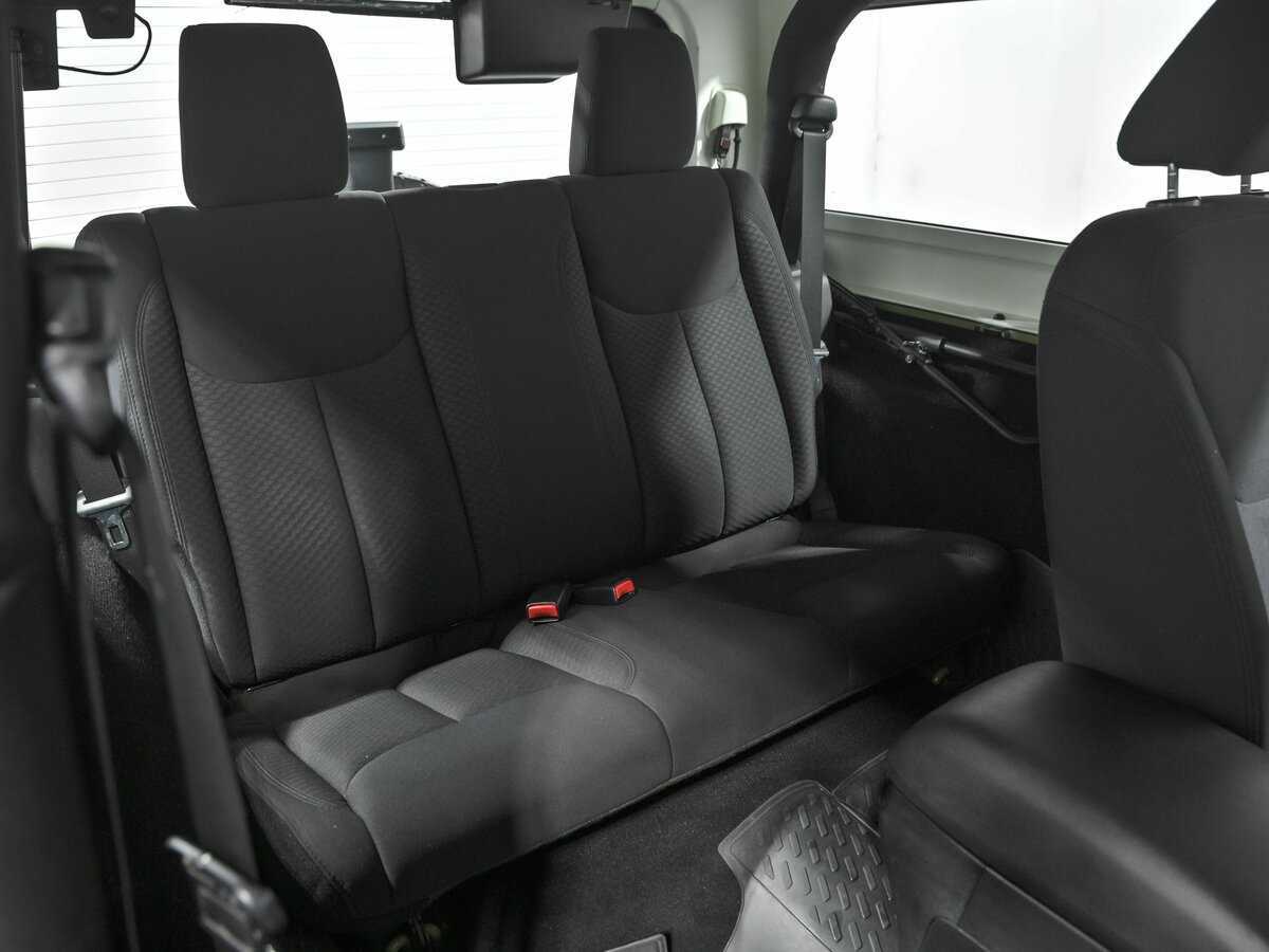 Jeep Wrangler, 2013 Фото №14