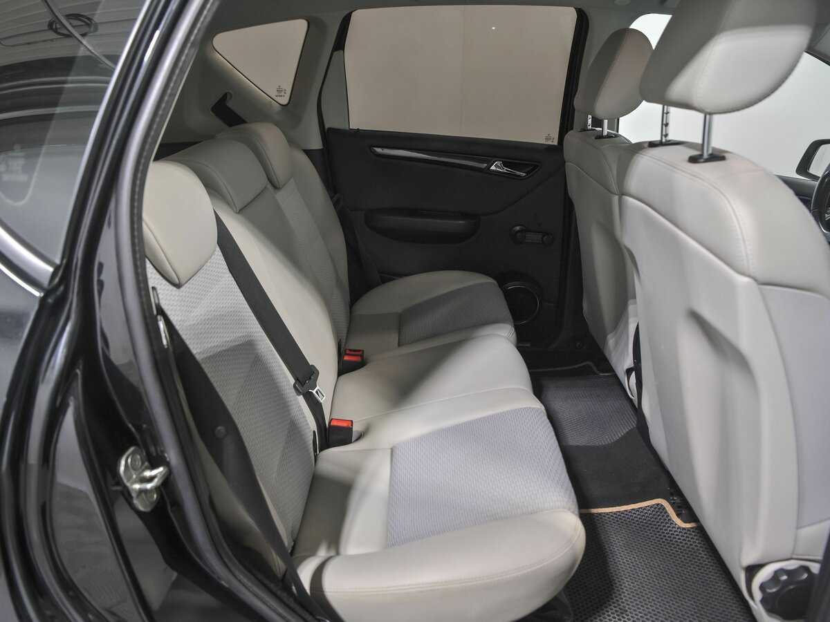 Mercedes-Benz A-Класс 160, 2010 Фото №15