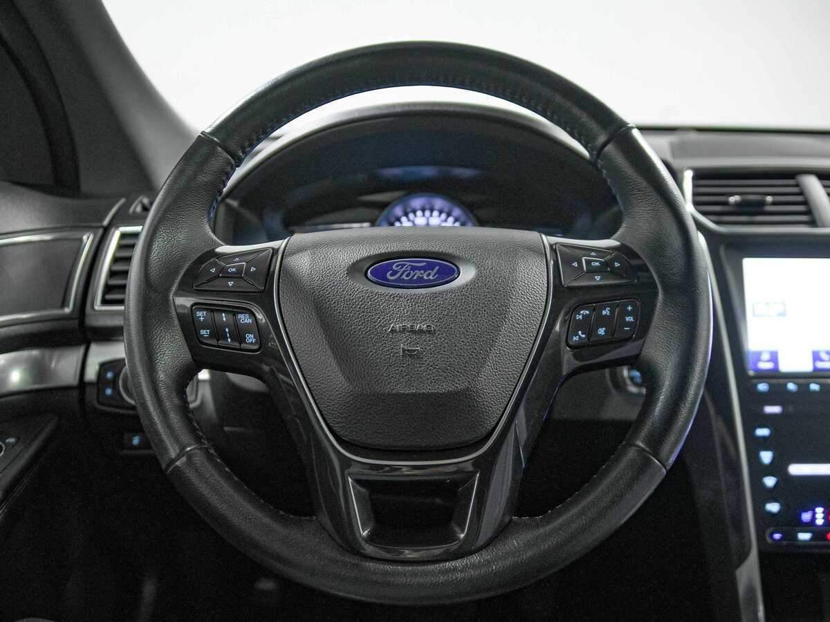 Ford Explorer, 2018 Фото №9