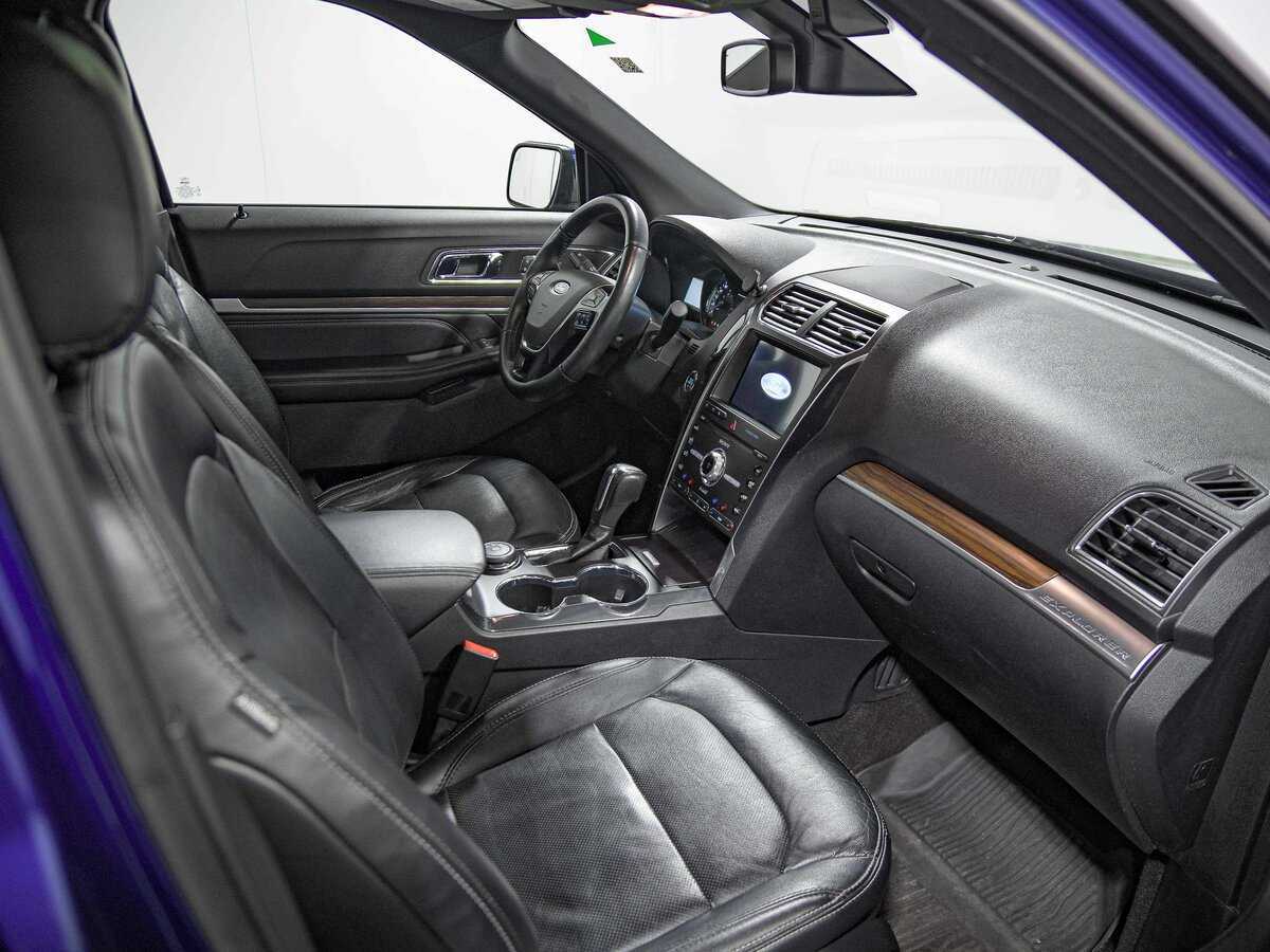 Ford Explorer, 2018 Фото №20