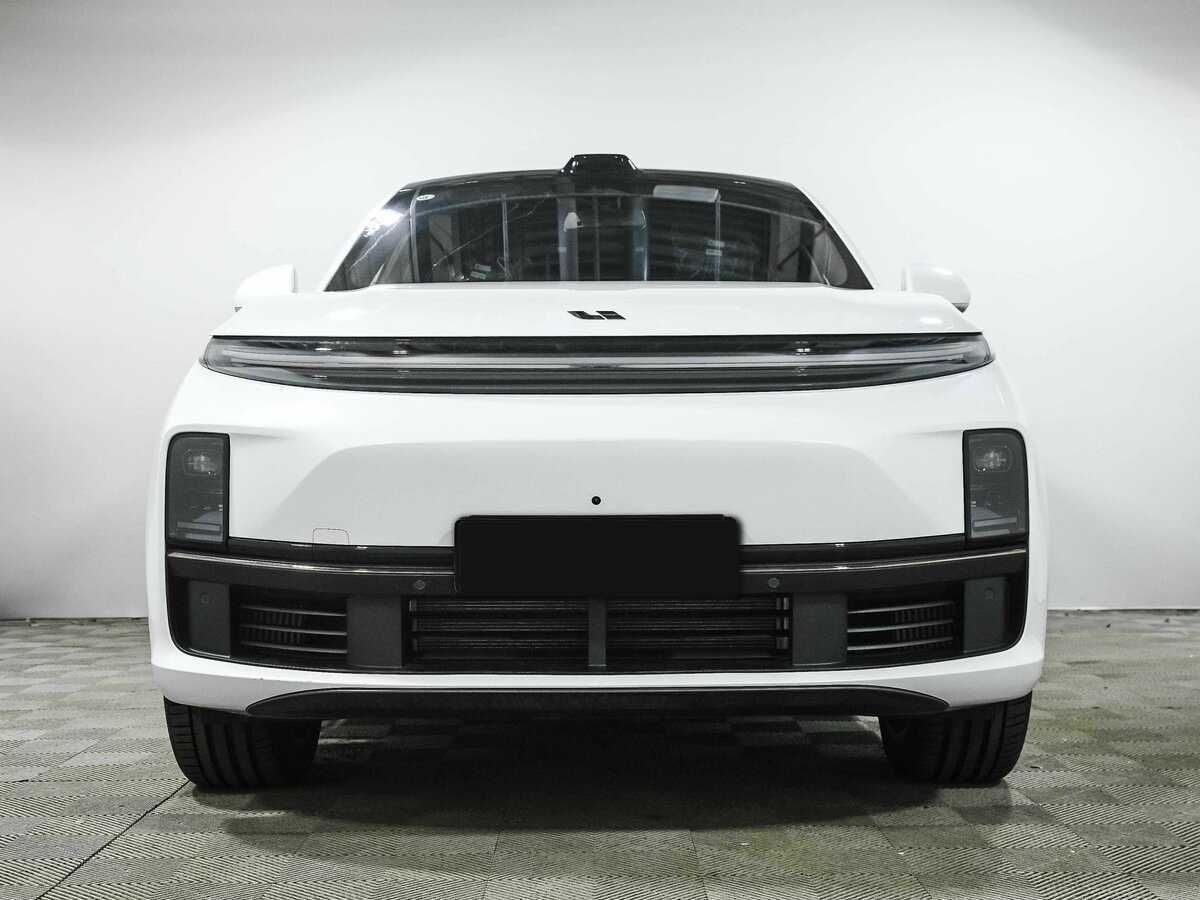 LiXiang L7 42.8 kWh, 2024 - 40 км. | Фото №2