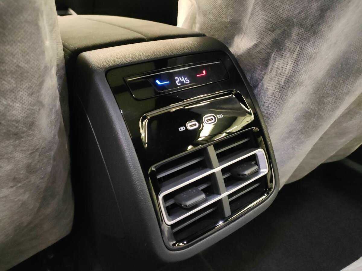 Volkswagen Tiguan L Pro, 2024 Фото №17