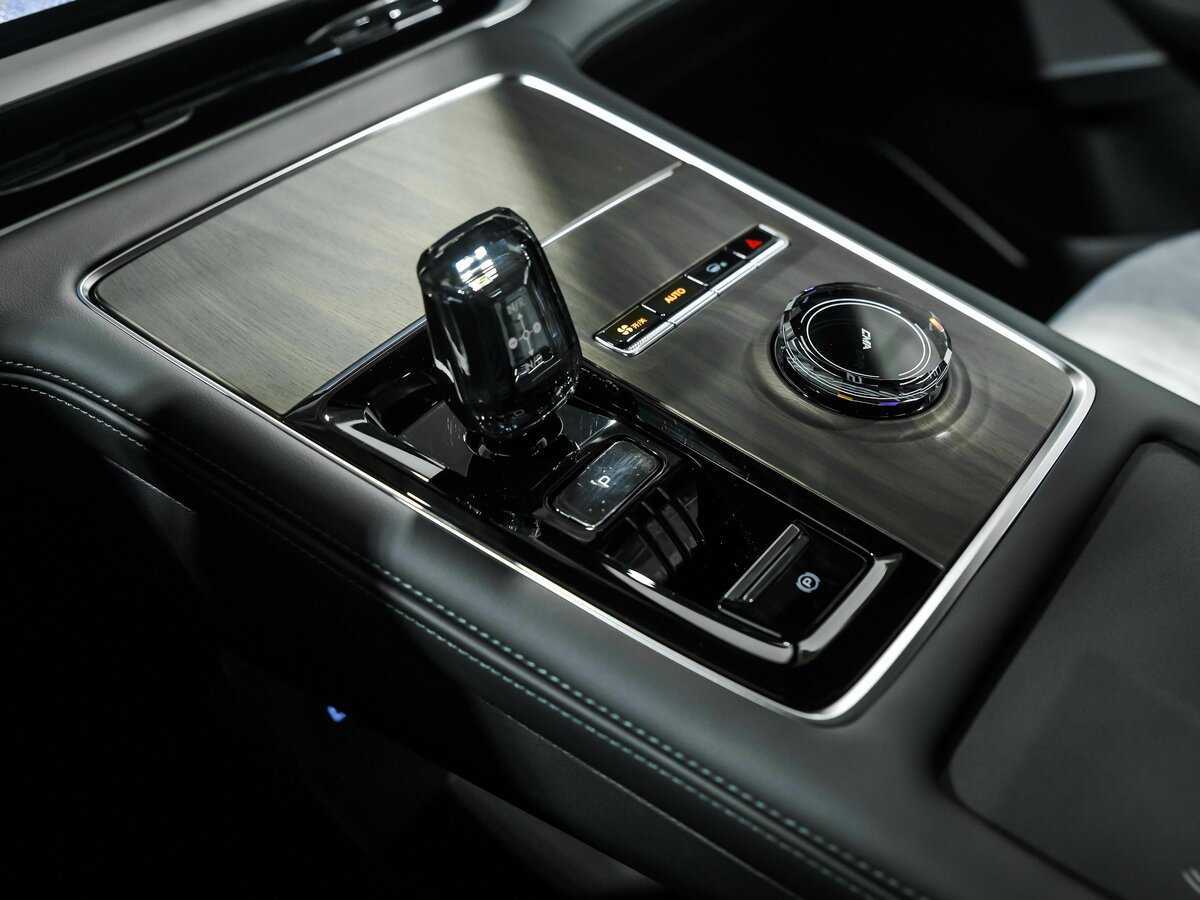 Geely Monjaro, 2025 Фото №12