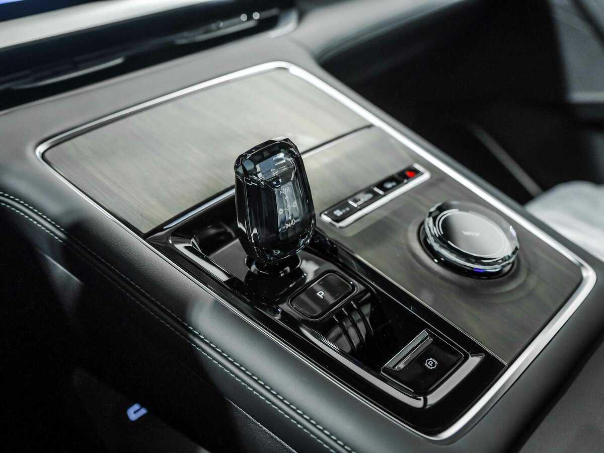 Geely Monjaro, 2025 Фото №13