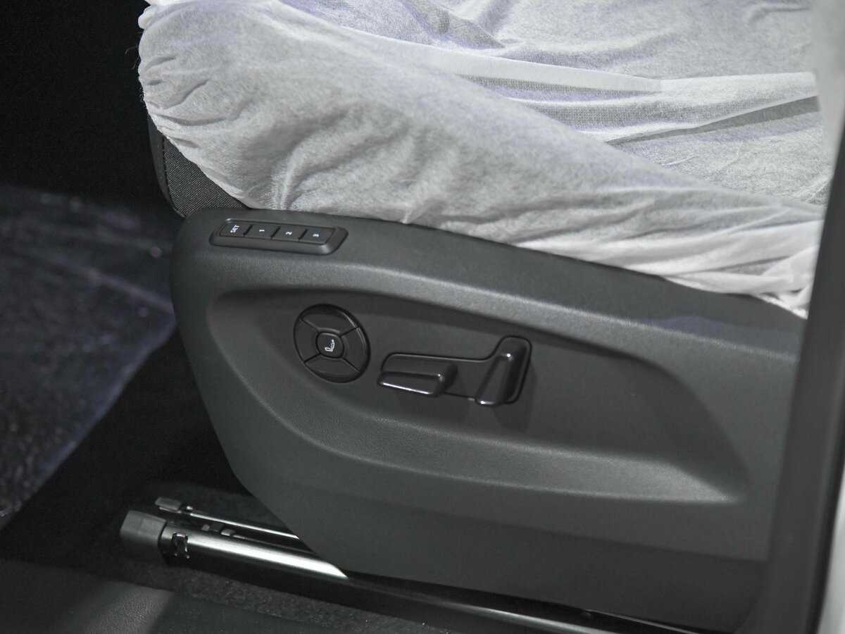 Volkswagen Tiguan L Pro, 2024 Фото №17