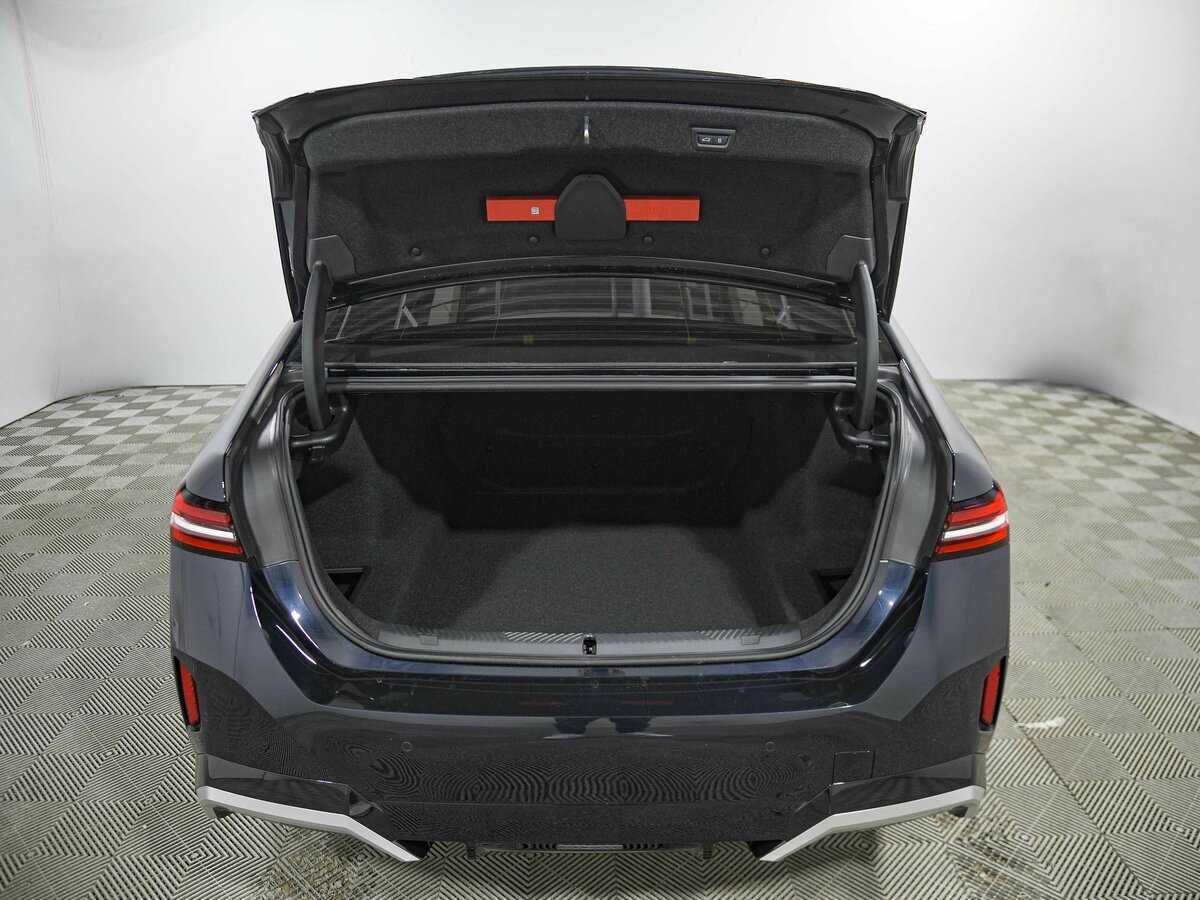 BMW 5 серии Long 530Li, 2024 Фото №29