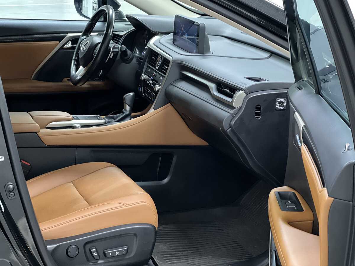 Lexus RX 300, 2020 Фото №11