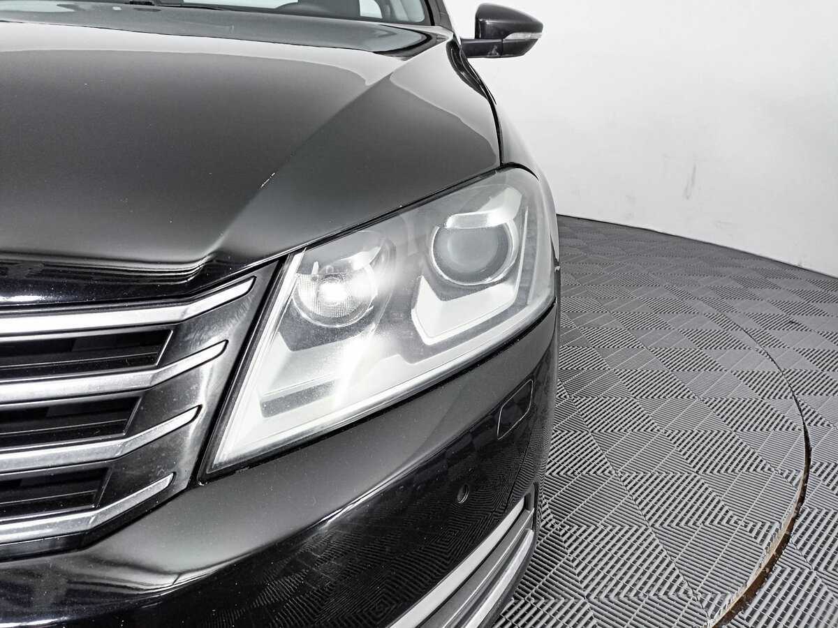 Volkswagen Passat, 2011 Фото №15