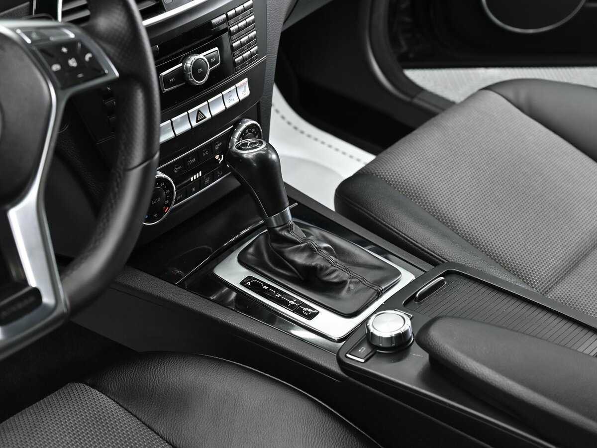 Mercedes-Benz C-Класс 200, 2011 Фото №10