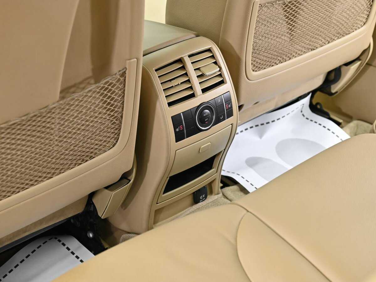 Mercedes-Benz GL-Класс 350, 2011 Фото №12