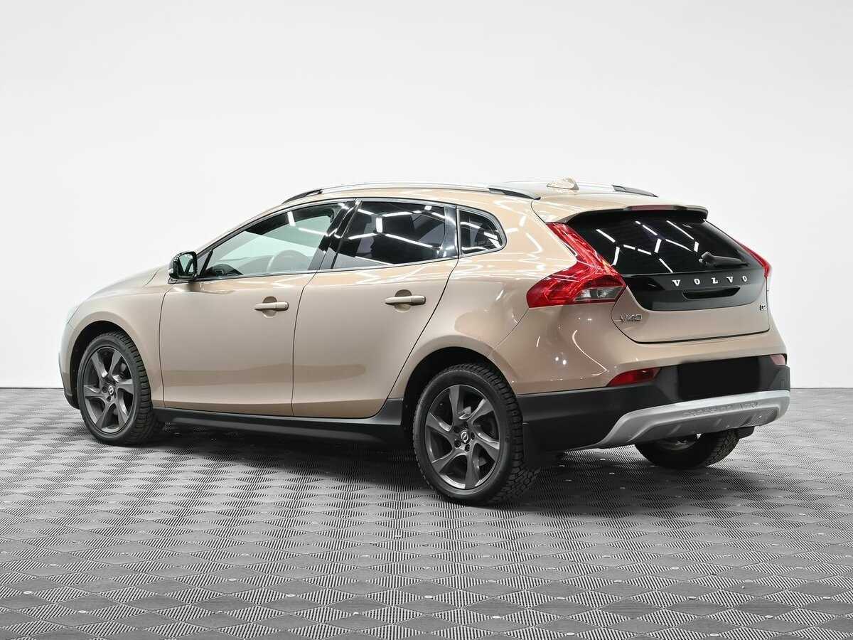 Volvo V40, 2014 - 157 000 км. | Фото №3