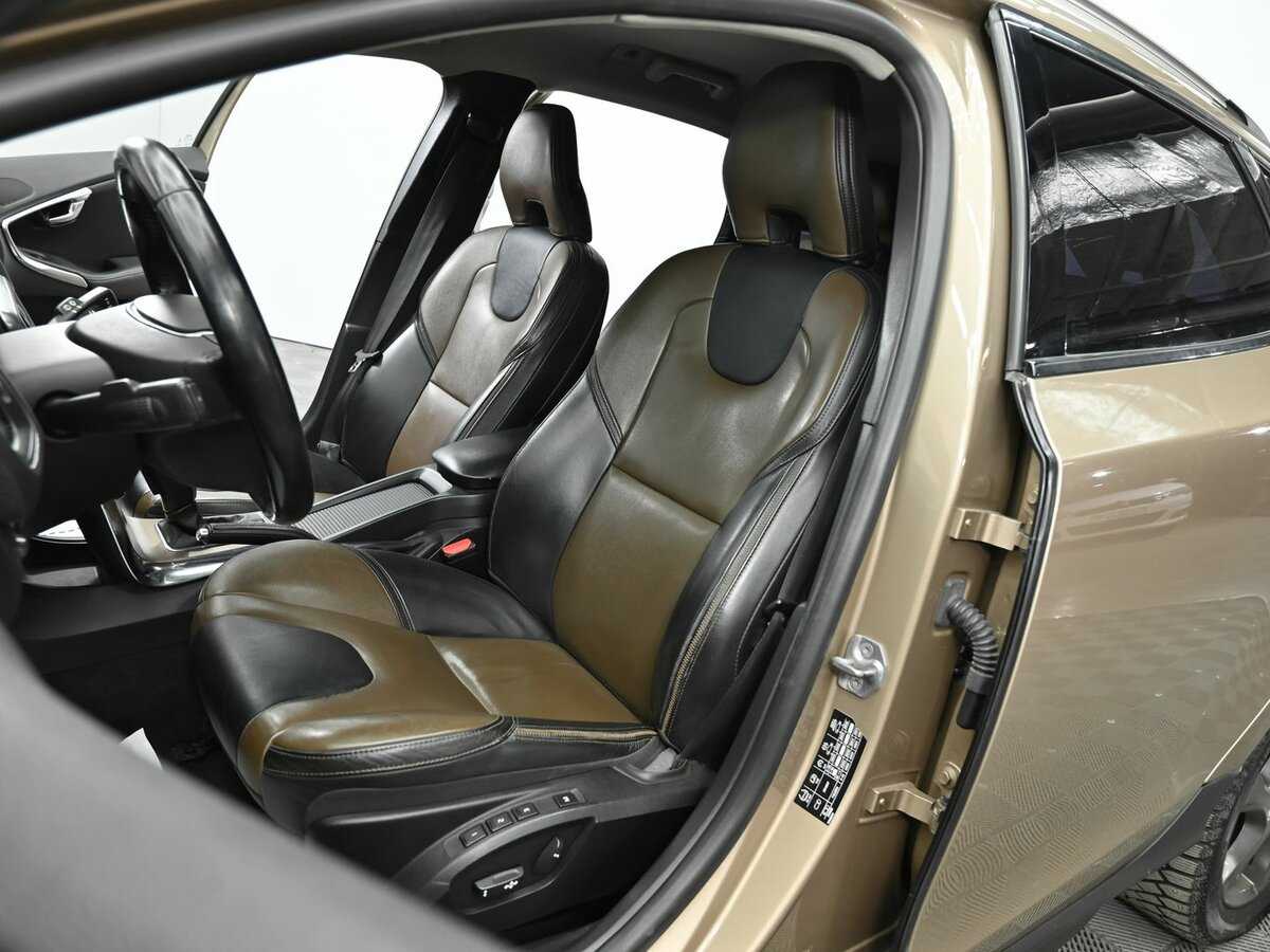 Volvo V40, 2014 - 157 000 км. | Фото №6