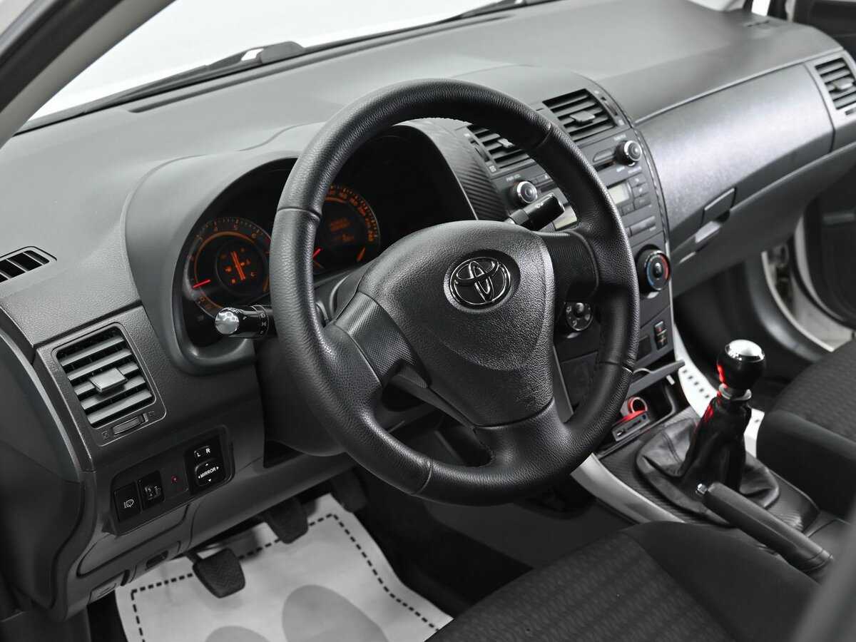 Toyota Corolla, 2010 Фото №7