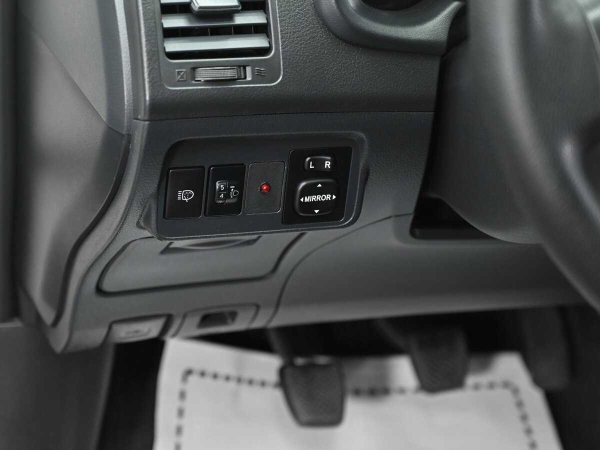 Toyota Corolla, 2010 Фото №8