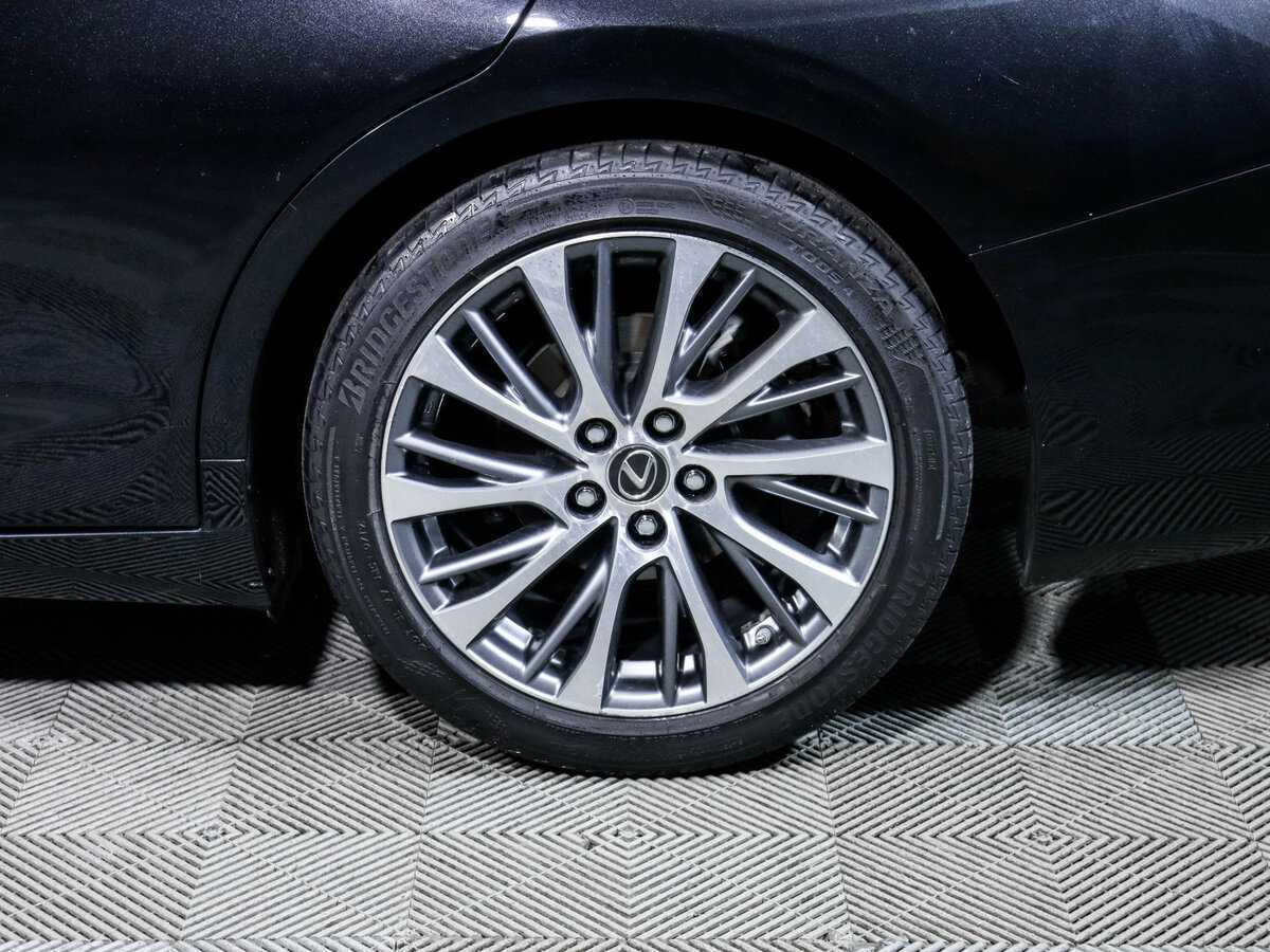 Lexus ES 250, 2019 Фото №13