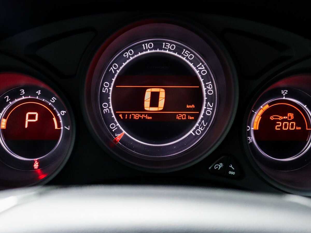 Citroen C4, 2011 Фото №11