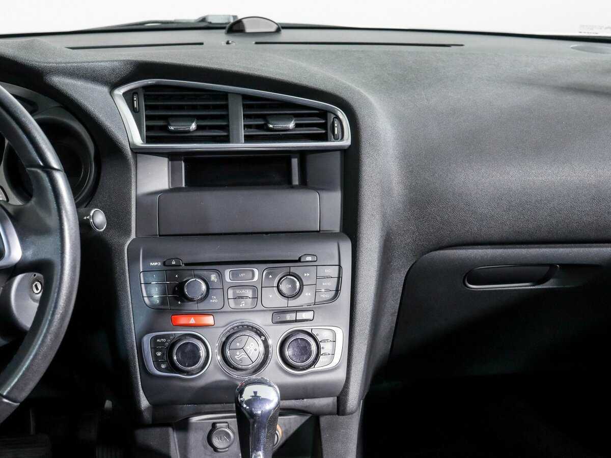 Citroen C4, 2011 Фото №13