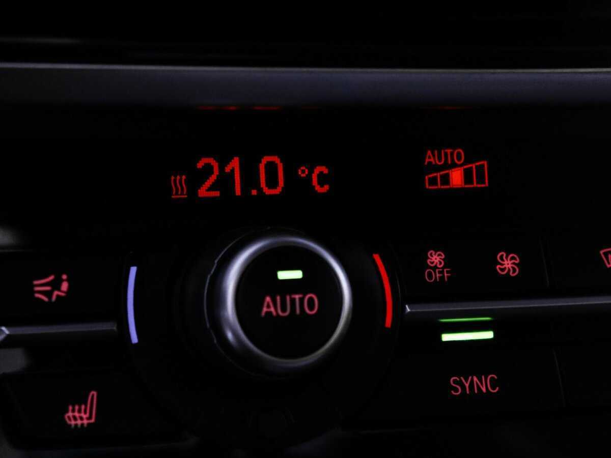 BMW X6 40d, 2018 Фото №22