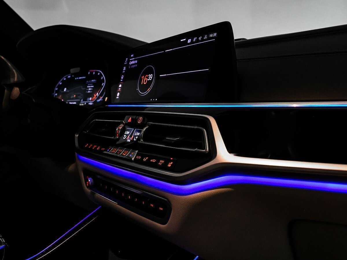 BMW X7 M50d, 2019 Фото №22