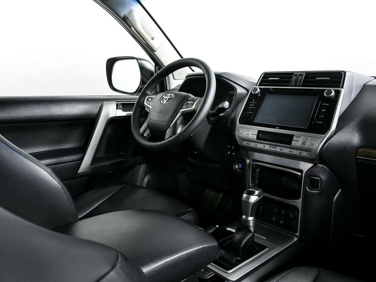 Toyota Land Cruiser Prado, 2017 Фото №7
