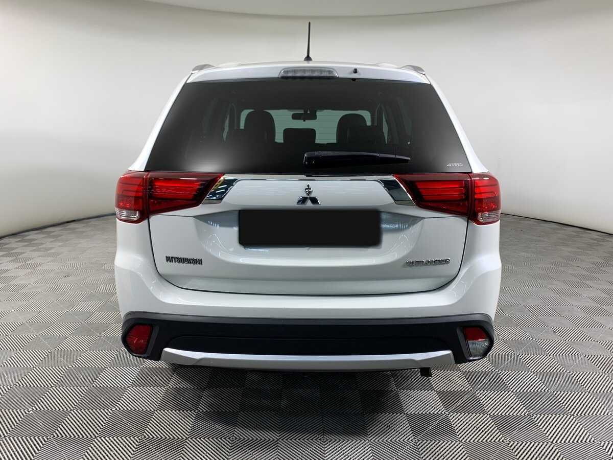 Mitsubishi Outlander, 2016 - 162 078 км. | Фото №6