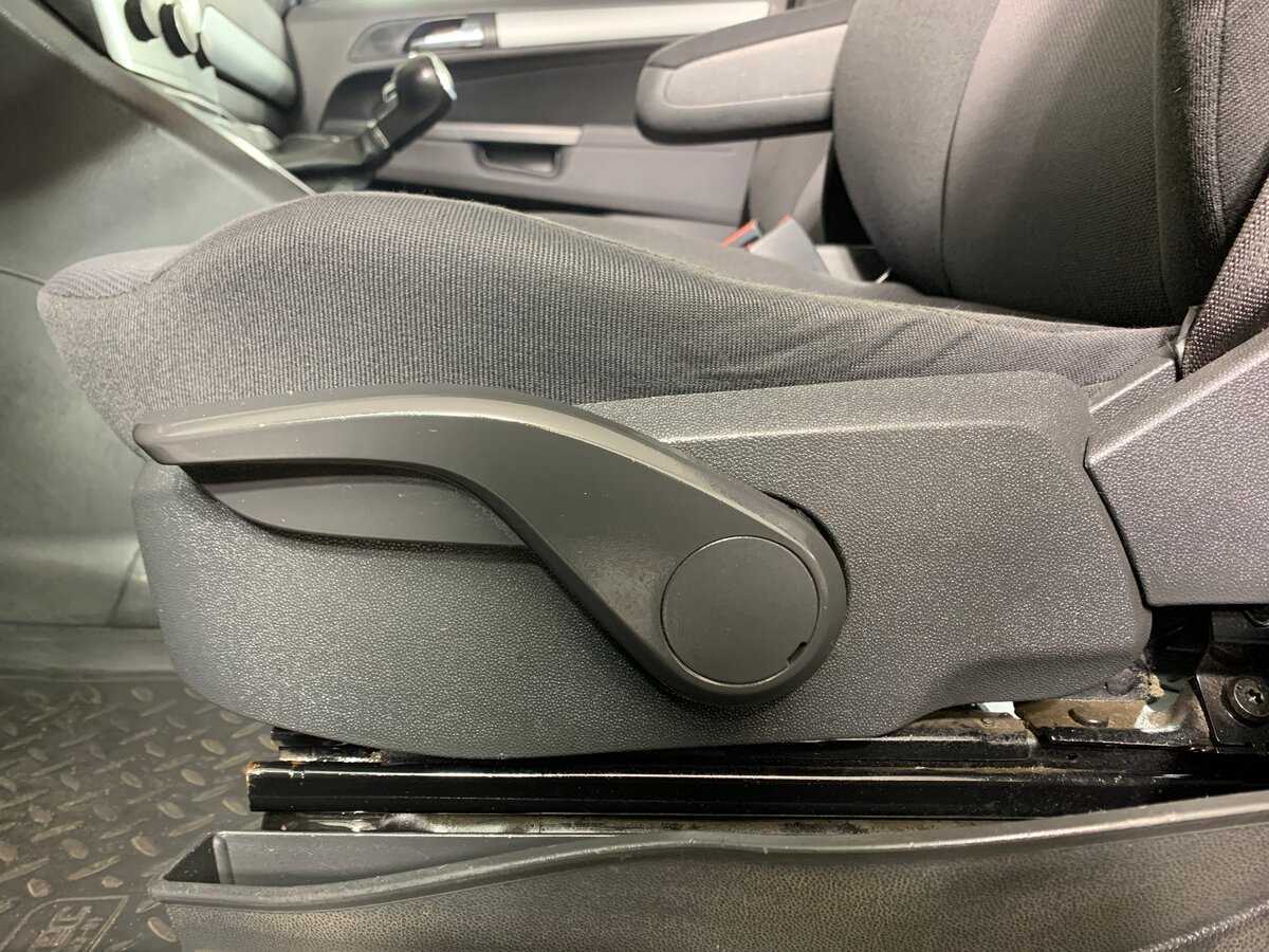 Opel Zafira, 2010 Фото №17