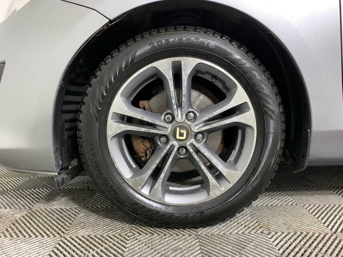 Mazda 3, 2011 Фото №9