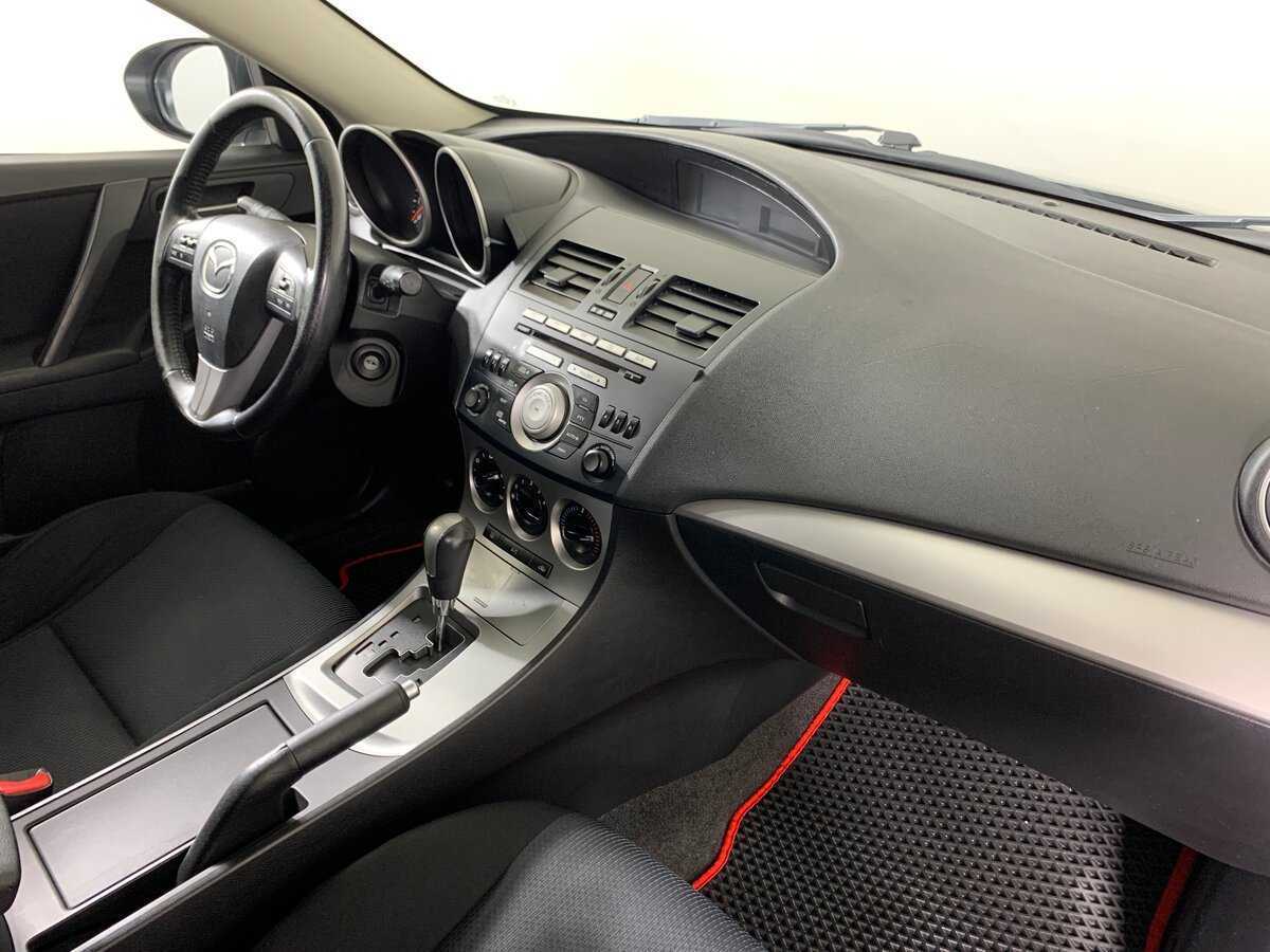Mazda 3, 2011 Фото №14
