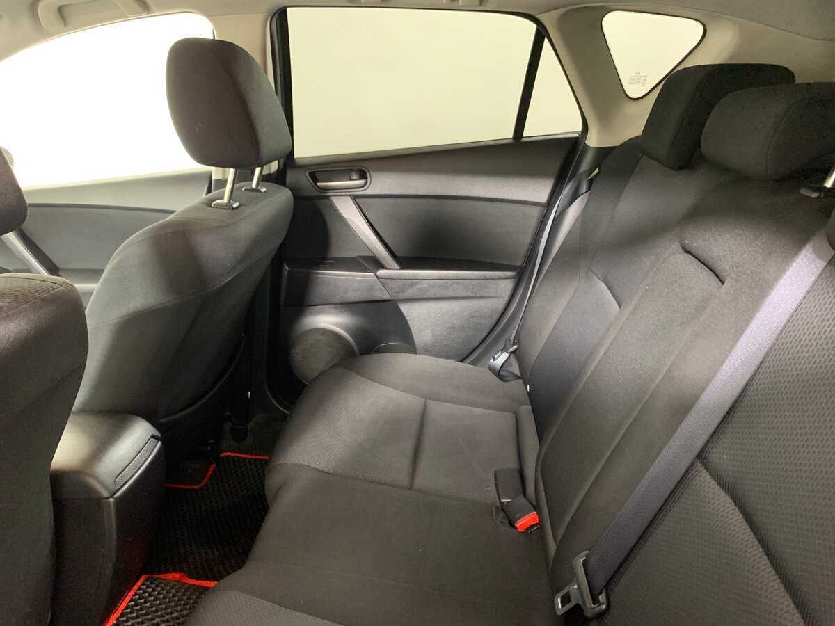 Mazda 3, 2011 Фото №19