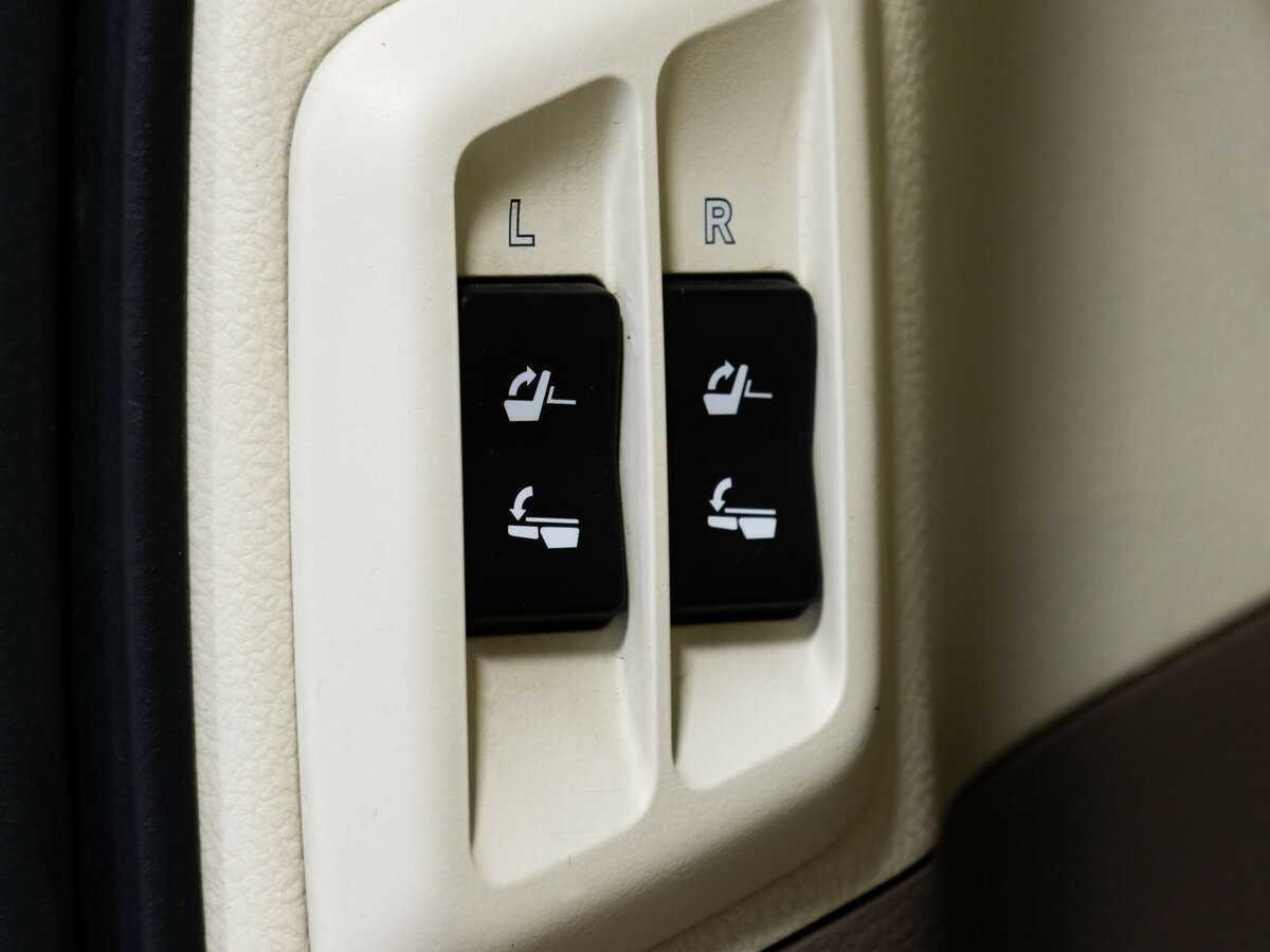 Lexus GX 460, 2010 Фото №25