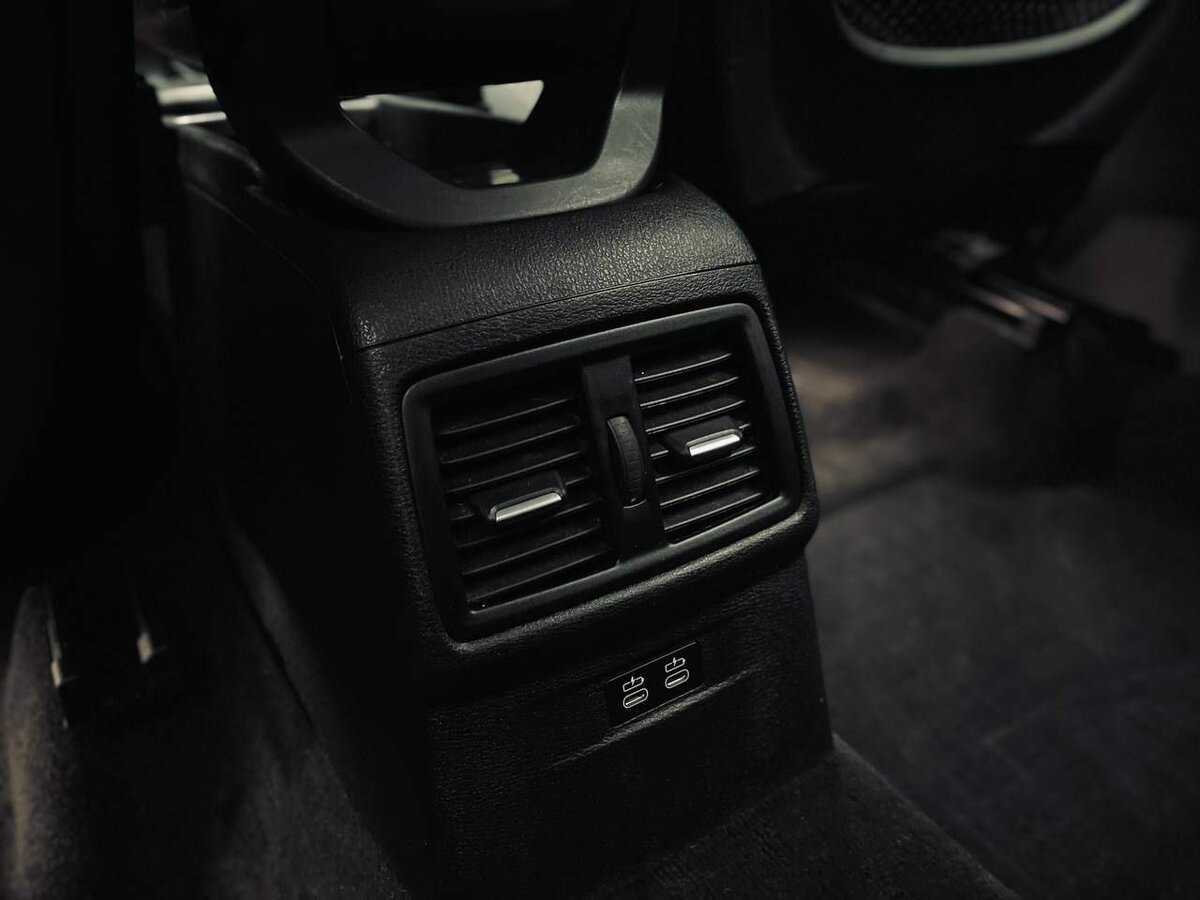 BMW X1 20d xDrive, 2020 Фото №17